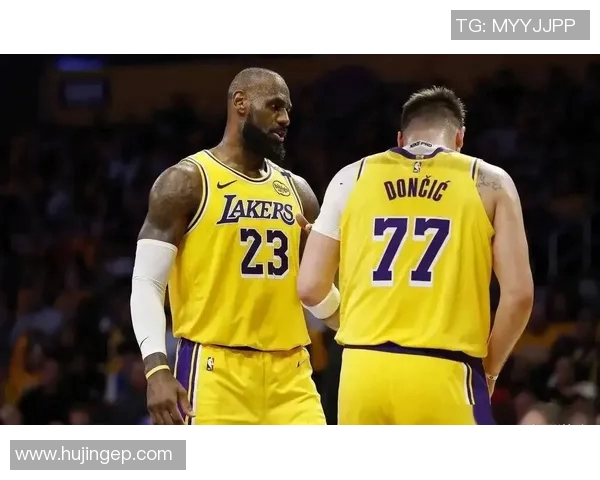 湖人逆转夜!詹姆斯下放发展联盟?里夫斯复出联手东契奇三双导演惊天逆转